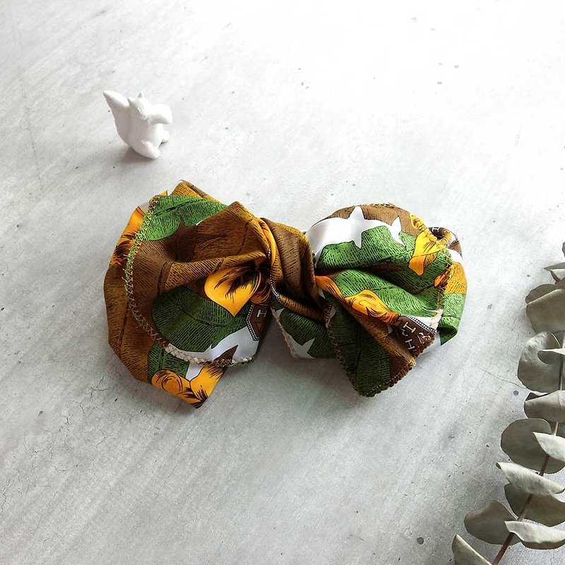 [shell art] turmeric flower giant butterfly hair band - non-tender - ที่คาดผม - ผ้าไหม สีเหลือง