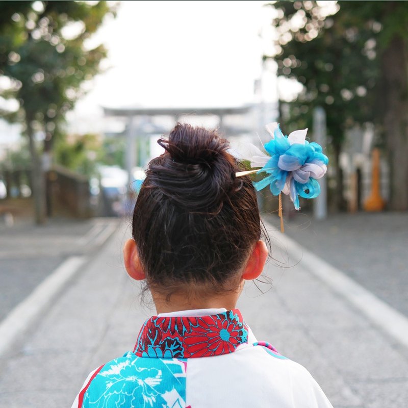 咲き編み手毬かんざし　花浅葱(はなあさぎ) - 髮夾/髮圈 - 其他人造纖維 藍色