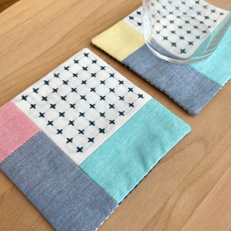 Set of 2 Sashiko Coasters, Pop, Cross Pattern, Embroidered Patchwork, Gift, Christmas, Colorful, Cafe Goods, Cloth Coasters, Washable - ที่รองแก้ว - ผ้าฝ้าย/ผ้าลินิน สีน้ำเงิน