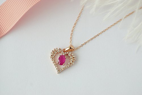 roseandmarry Natural Ruby Necklace Silver 925 with rosegold plated.