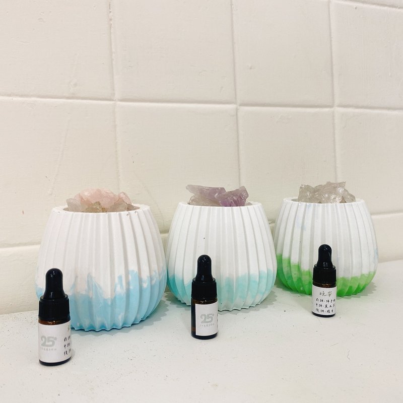 【聖誕禮物】手工水晶原礦水泥擴香杯+香氛精油禮盒 - 香氛/精油/擴香 - 水泥 白色