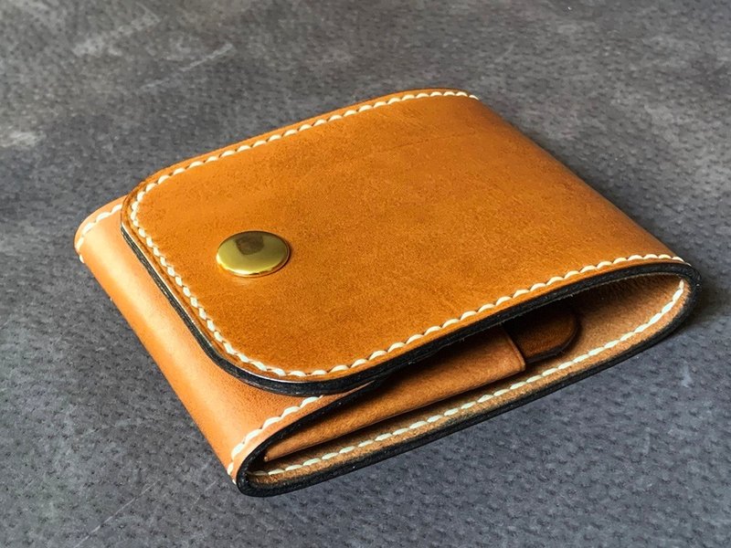 Vegetable tanned cowhide handmade short wallet wallet with customized color and English name printing - กระเป๋าสตางค์ - หนังแท้ หลากหลายสี