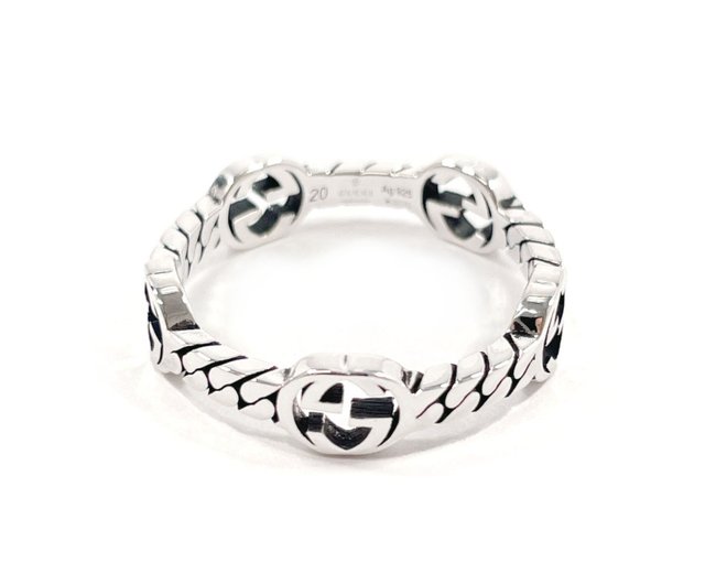 日本直送 中古美品】19号 グッチ GUCCI リング・指輪 インター