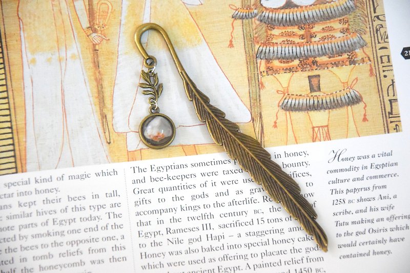 Greece Style Leaf with Natural Stone Handmade Bookmark - ที่คั่นหนังสือ - โลหะ 