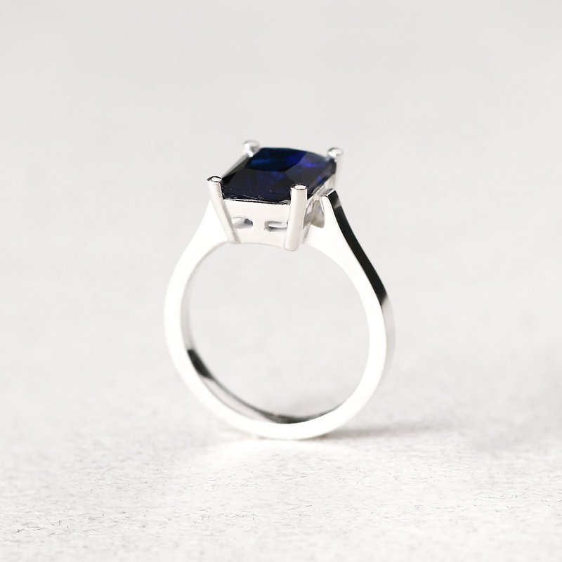 Sapphire square ring ring Silver 925 - แหวนทั่วไป - โลหะ สีน้ำเงิน