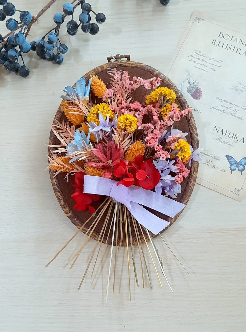 秋之萬花筒 繡框花(秋日風情/繡框/乾燥花設計) - 擺飾/家飾品 - 植物．花 多色