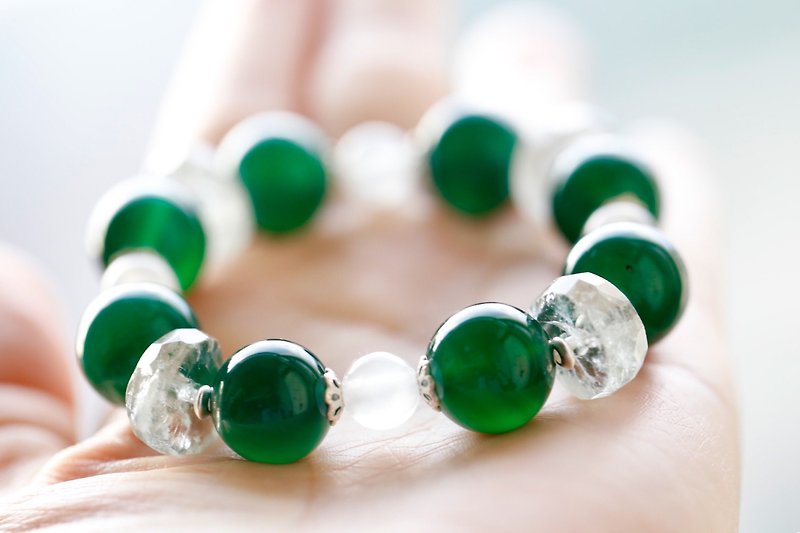 Custom order||Bi Yue||Energy bracelet. Lapis Lazuli / Green Crystal / Transparent Plaster / Brass Covered Silver