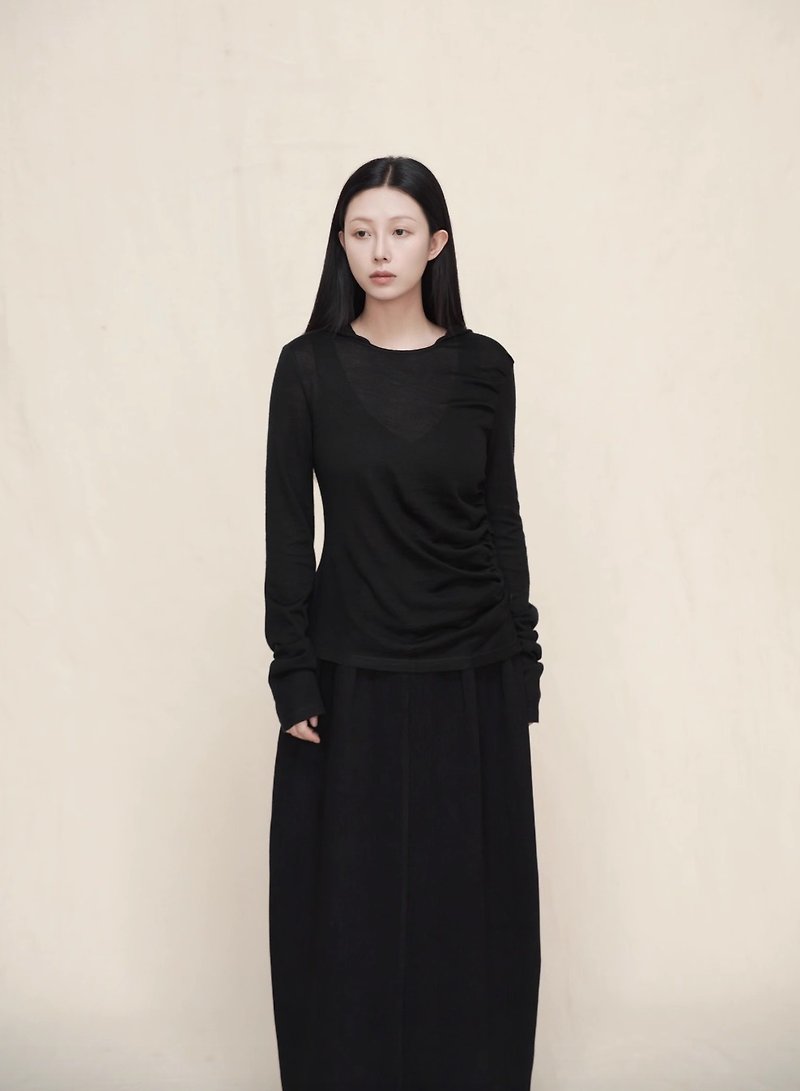 新中式極簡 連帽套頭針織羊毛打底衫 - 毛衣/針織衫 - 其他材質 黑色