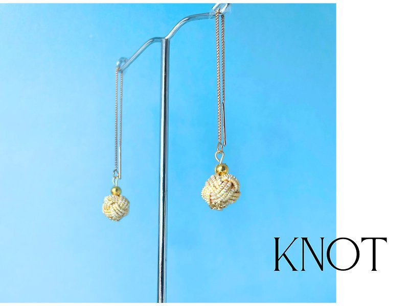 Minimalist Elegant Gold Ear Threader, Knot Long Dangle Earring, Yellow Gold - ต่างหู - กระดาษ สีทอง