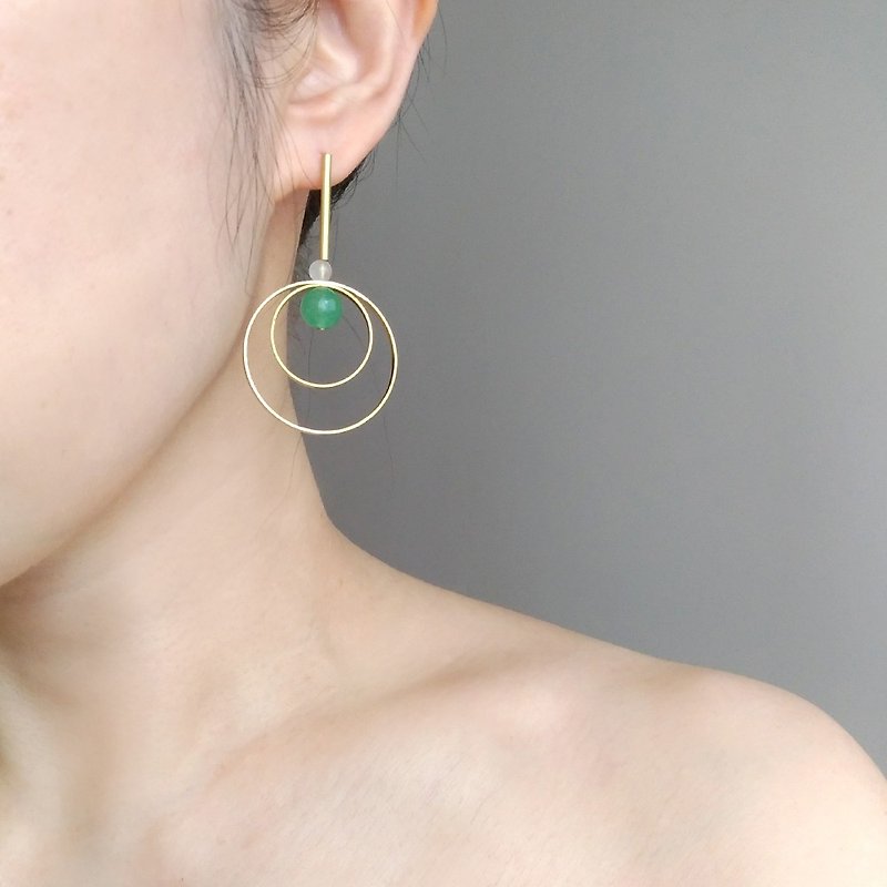 e046- rotation 2- DF green Stone Bronze pin clip earrings