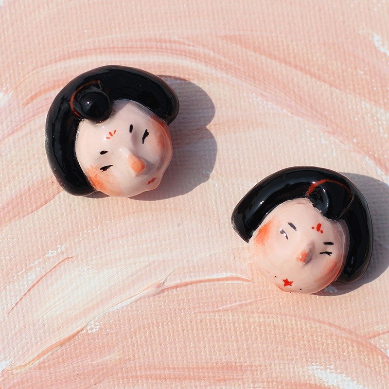 ゾウリムシ唐の女性のブローチ超かわいい手作り粘土石彫 - ブローチ - 粘土 ピンク