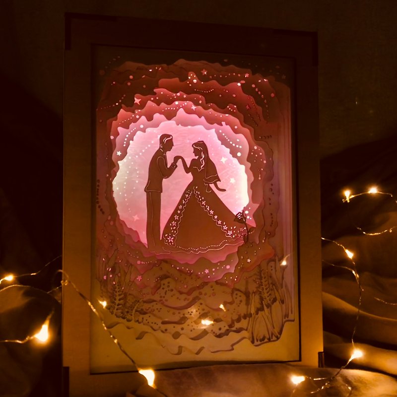 |光と影の物語|紙の彫刻の常夜灯|結婚の物語| - 照明・ランプ - 紙 ピンク