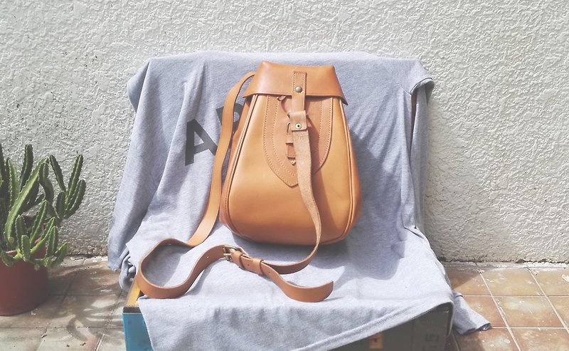 Leather bag_B064 - กระเป๋าแมสเซนเจอร์ - หนังแท้ สีนำ้ตาล
