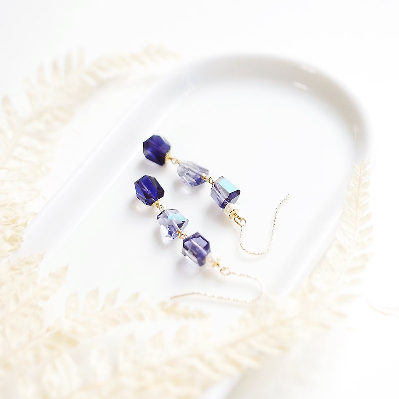 Fantasy purple satin cordierite multi-faceted shiny and translucent 14K earrings and Clip-On - ต่างหู - คริสตัล สีม่วง