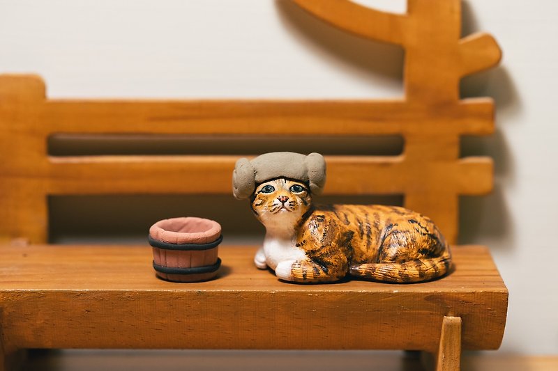 貓咪 客製化寵物手工黏土模型 含配件 - 玩偶/公仔 - 黏土 白色