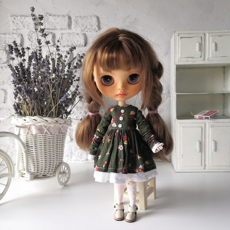 Dark green dress handmade. Dress Blythe doll. Clothes doll. Outfit Blythe doll - ตุ๊กตา - ผ้าฝ้าย/ผ้าลินิน 