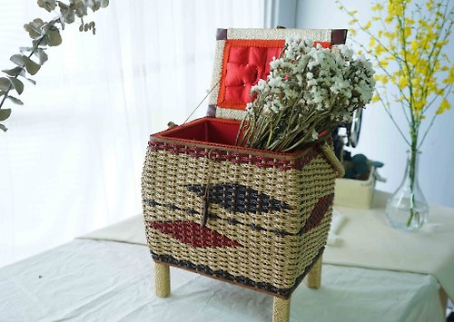 guii古意雜貨 日本雜貨-昭和時代手工籐編花朵編制高腳手提古董縫紉收納箱