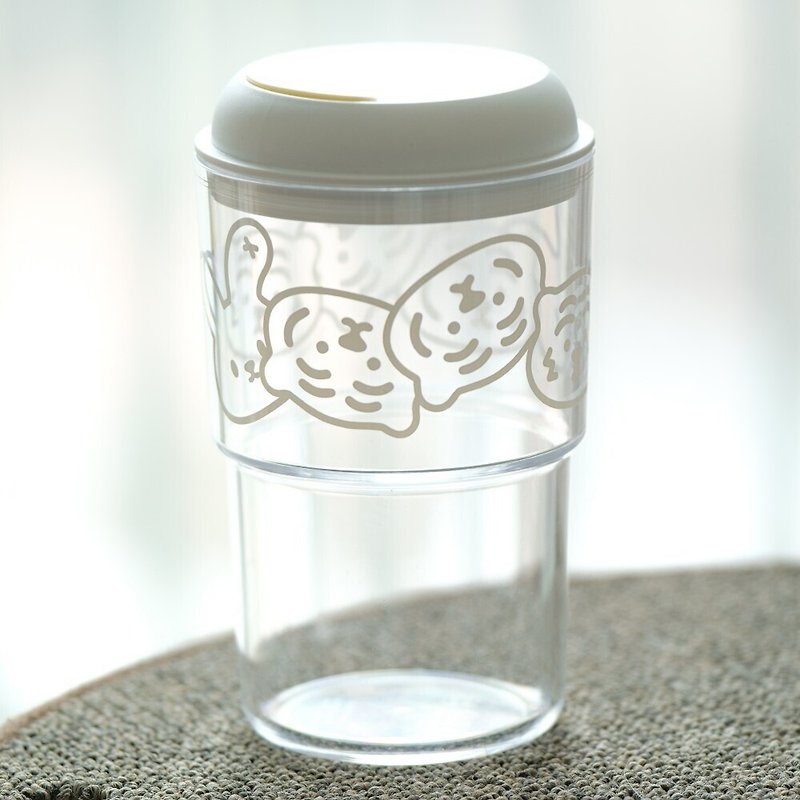 Lying fat tiger transparent environmental protection cup / accompanying cup 500ml - Cups - Plastic 
