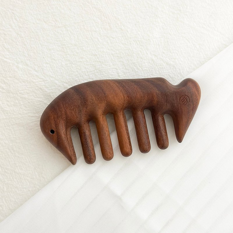 [Fast shipping] Good comb massage wooden comb | Green sandalwood meridian massage comb meridian comb - Makeup Brushes - Wood 