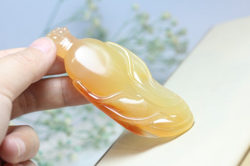 【人參】天然黃龍玉雕刻人生如意吊墜吊飾掛件毛衣鏈配飾 - 項鍊 - 玉石 黃色