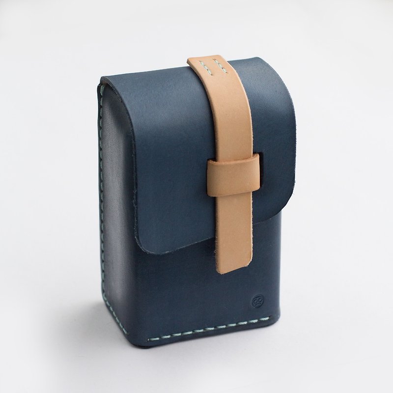 Full manual vegetable tanned leather leather - small camera case - stained version of the original design - กระเป๋ากล้อง - หนังแท้ สีกากี