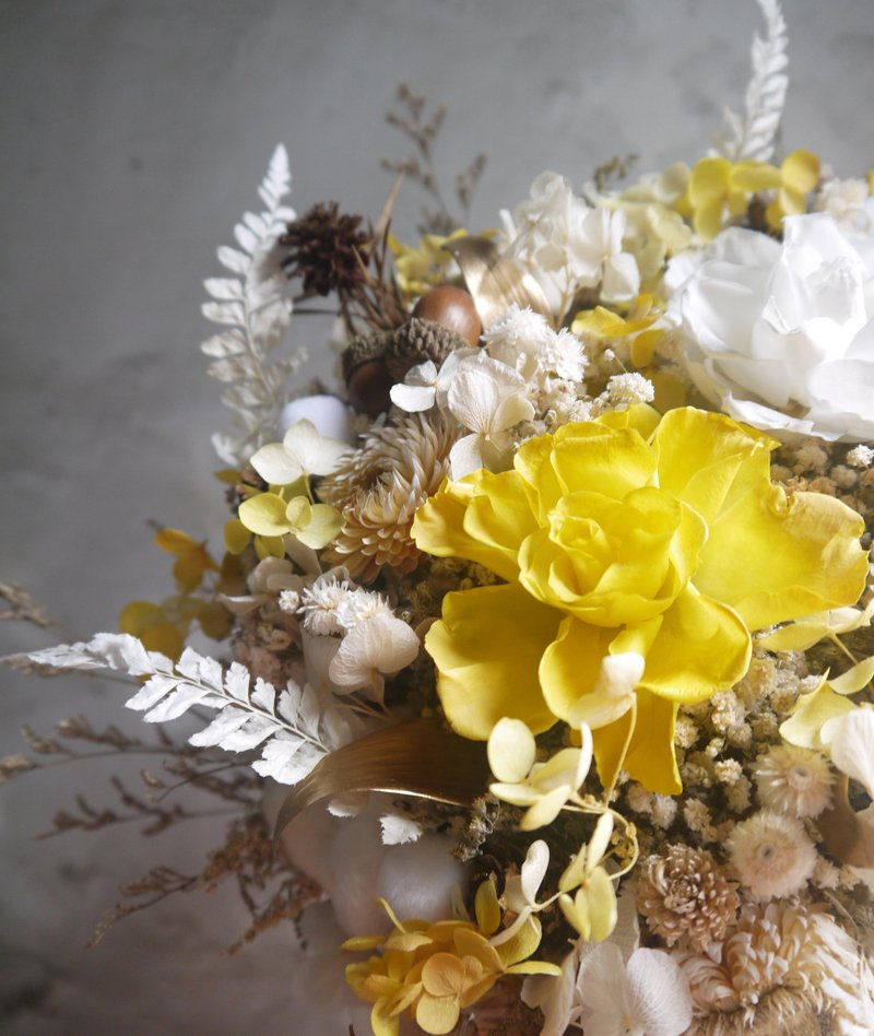 幸せな暖かい日差し、ドライフラワー、色褪せない花、永遠の花、ブライダル、バレンタインデー、ブーケ。 - ドライフラワー・ブーケ - 寄せ植え・花 イエロー