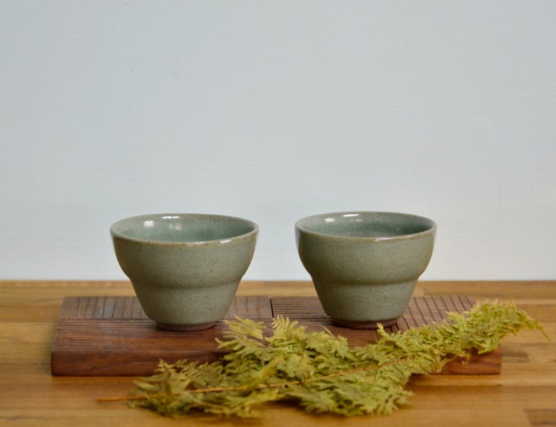 青瓷小茶杯 - 茶壺/茶杯/茶具 - 陶 