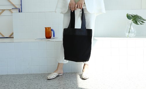 CHS Fabrics Glossy & Black Shoulder Bag