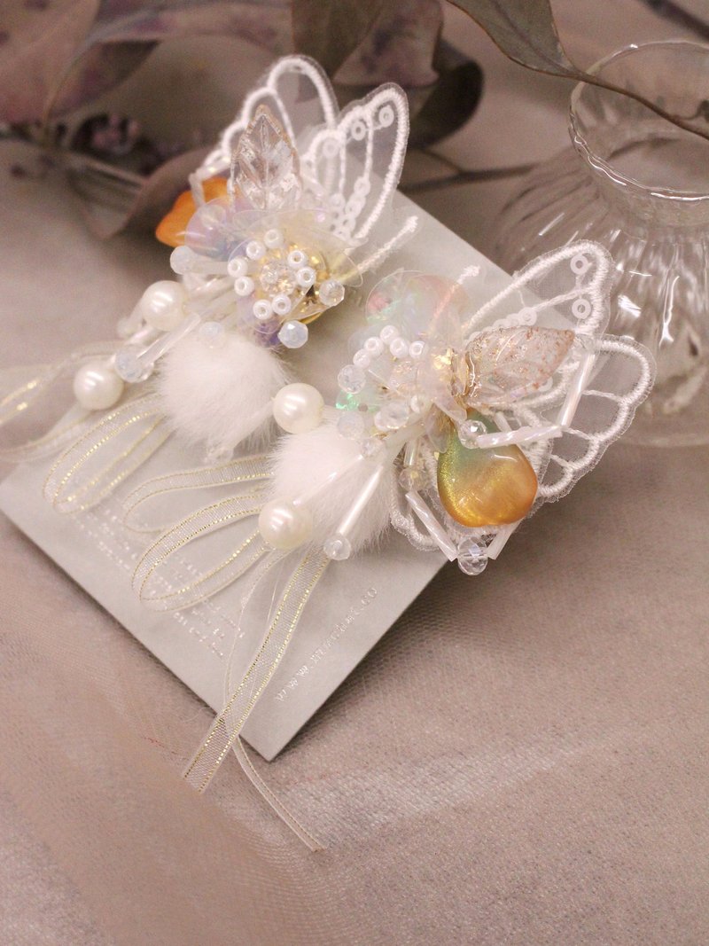 秋日感性。(2way)MUCHAT手作14KGP蝴蝶花葉毛球純銀針耳環 - 耳環/耳夾/耳骨夾 - 其他金屬 多色