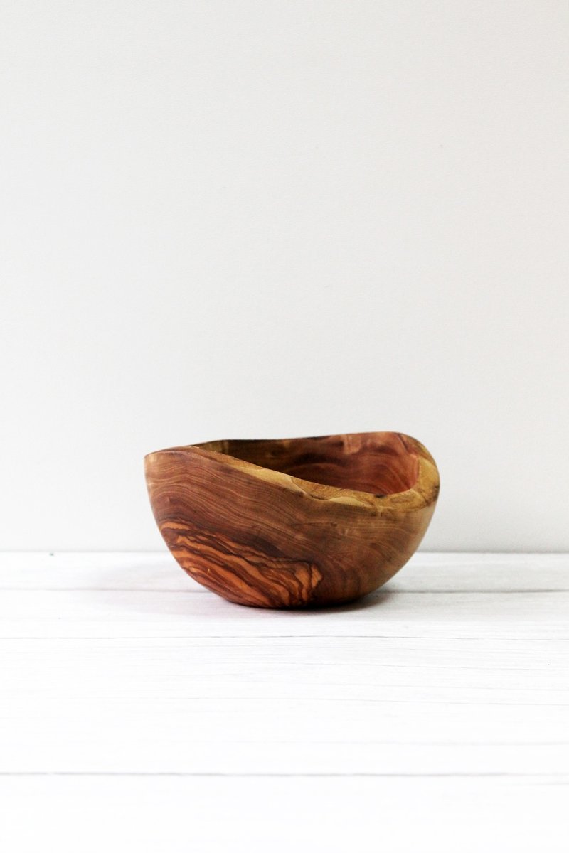 British Naturally Med boutique kitchen olive wood solid wood simple oval bowl/soup bowl/fruit bowl - ถ้วยชาม - ไม้ สีนำ้ตาล