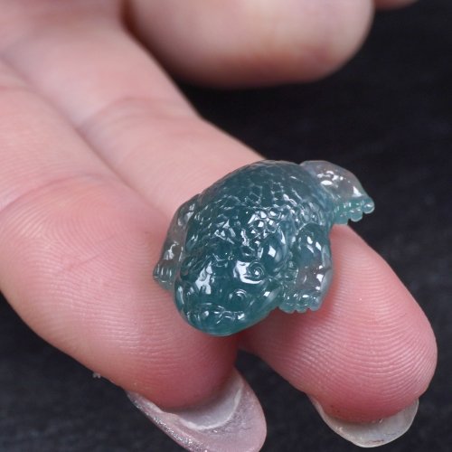 瓔珞翡翠 【招財神獸】藍水翡翠三腳蟾蜍擺件 | 天然玉翡翠A貨 | 送禮