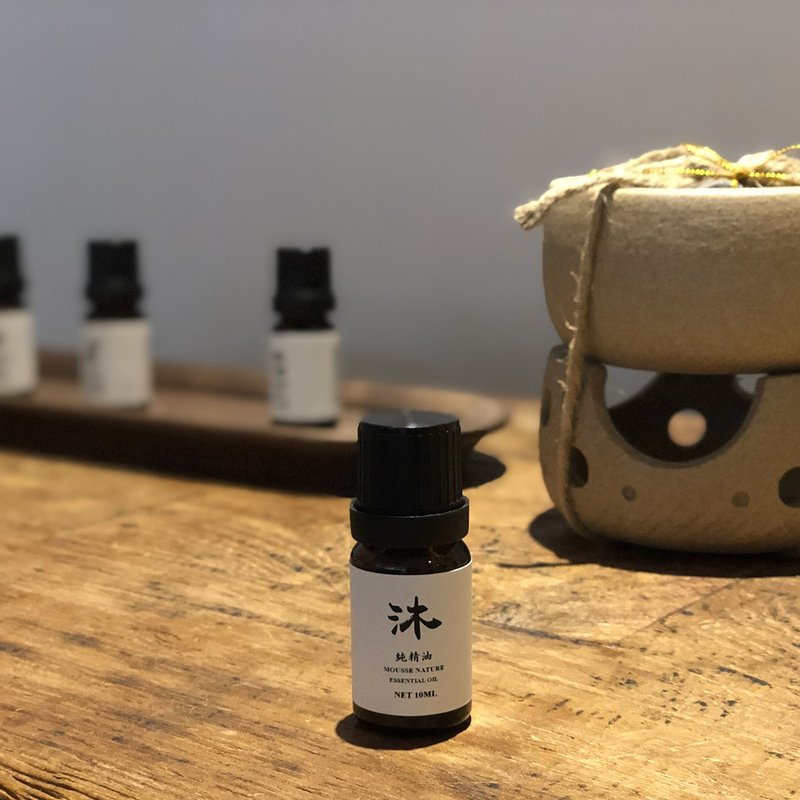 【香氛植萃精油】岩蘭草精油 VETIVER  OIL泥煤味  煙熏味 土木質 - 香氛/精油/擴香 - 植物．花 