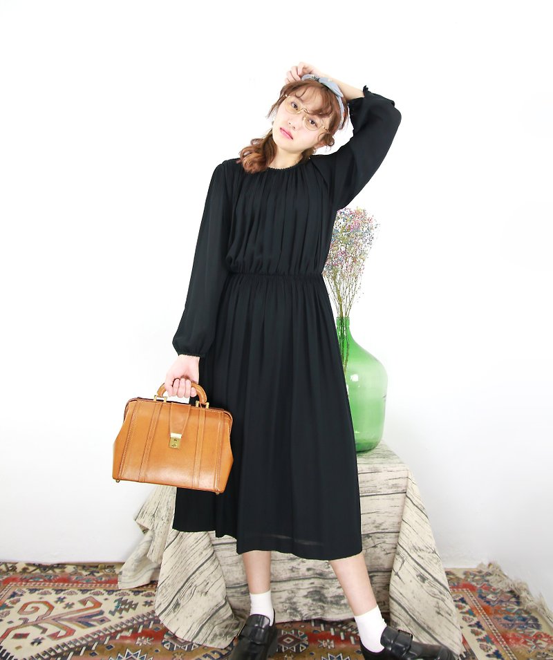 Back to Green:: Puff Sleeve Vintage Dress (D-09) - One Piece Dresses - Silk 