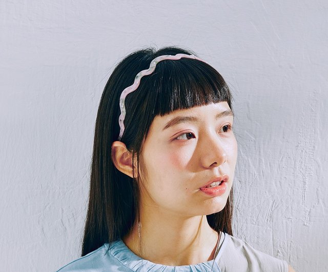 YUJIE Fall in love hair claws