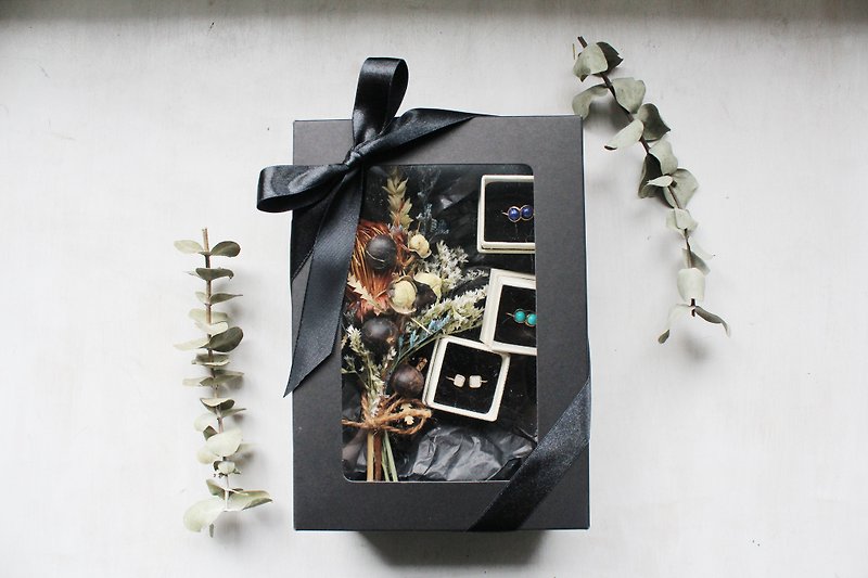 Goody Bag - Makeup Life Flower Gift Box Series - Necklaces - Gemstone Multicolor