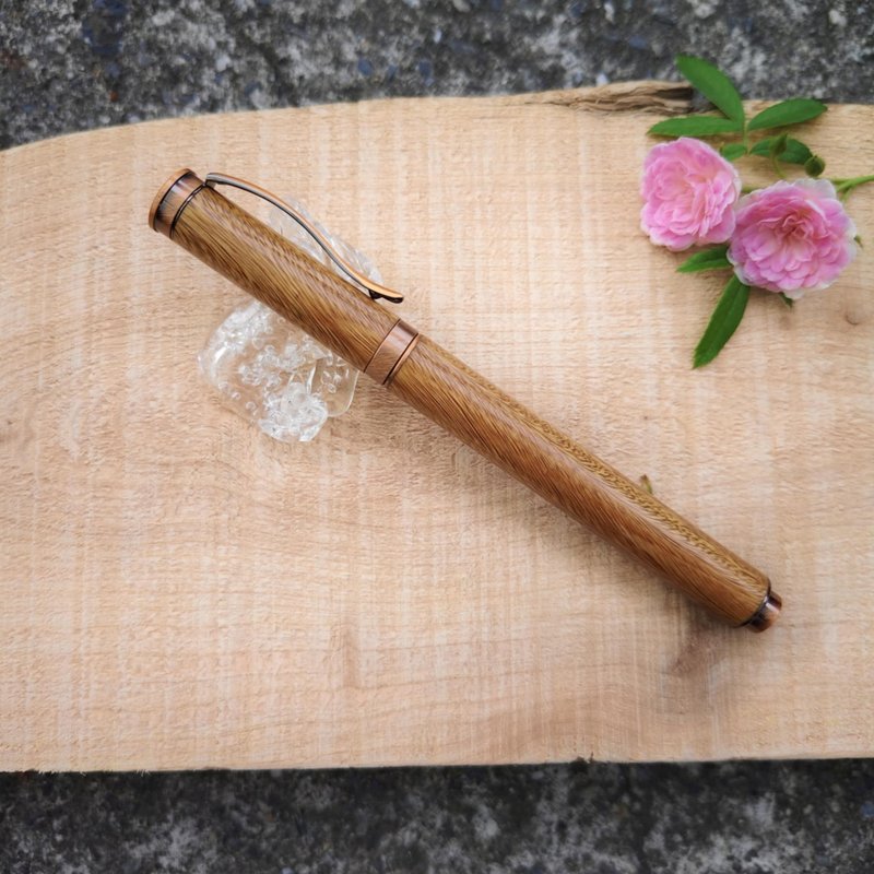 綠檀木  原木 手工筆 鋼筆 - 鋼筆 - 木頭 