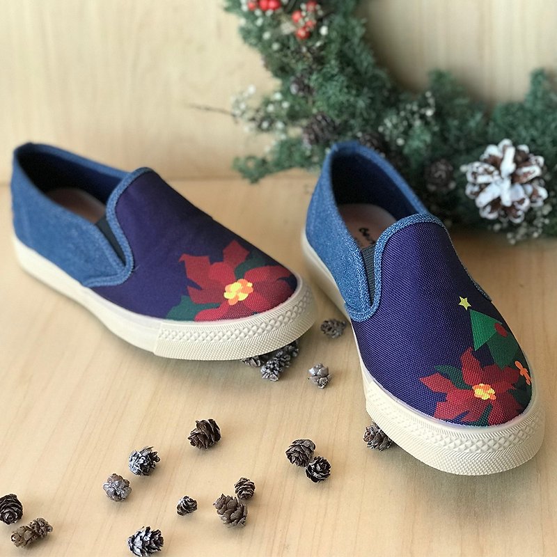 Christmas casual shoes - Little Red Riding hood and Big Wolf for ladys - Women's Casual Shoes - Cotton & Hemp Blue