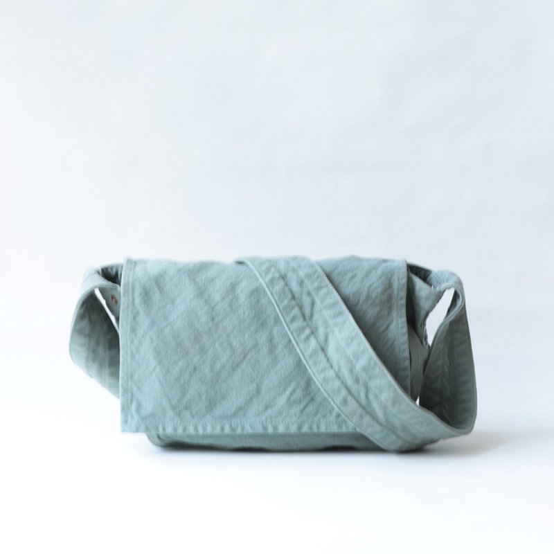 ニュースペーパーバッグS【2025秋冬限定カラー・銀鼠】(VC-5S) - 側背包/斜背包 - 棉．麻 綠色