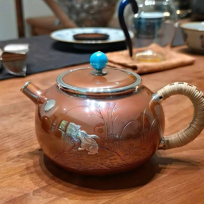 尚幀品大師系列 寸彥同大師手造 銅包銀玉兔望月泡茶壺 280cc - 茶壺/茶杯/茶具 - 純銀 