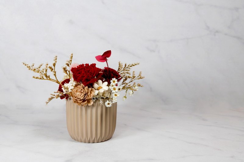 Geometric Milk Tea Series Preserved Flowers Dried Flowers Birthday Gifts Mother’s Day Gifts Opening Gifts Promotion - ช่อดอกไม้แห้ง - พืช/ดอกไม้ สีแดง