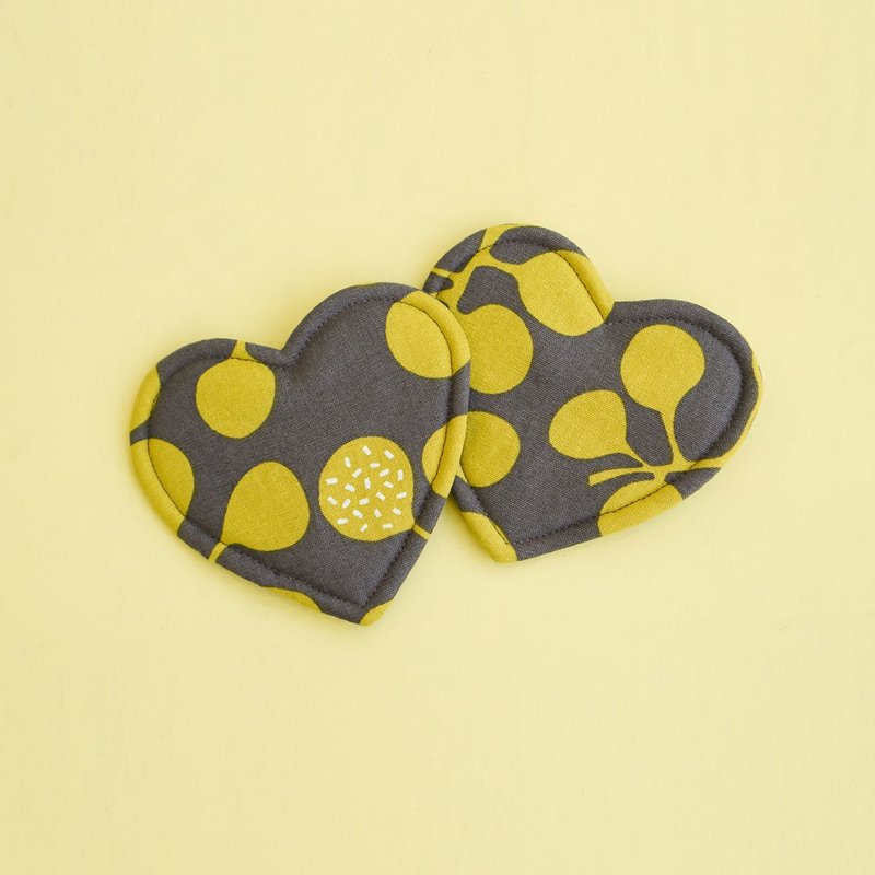 挑選花布訂製  愛心 杯墊二入組  圖片花布用罄 私訊討論花布 - 杯墊 - 棉．麻 黃色