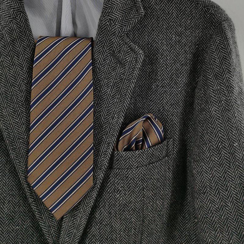Necktie Gold Mine Tie Set with Pocket Square (Yellow with Blue stripe) - เนคไท/ที่หนีบเนคไท - เส้นใยสังเคราะห์ สีเหลือง