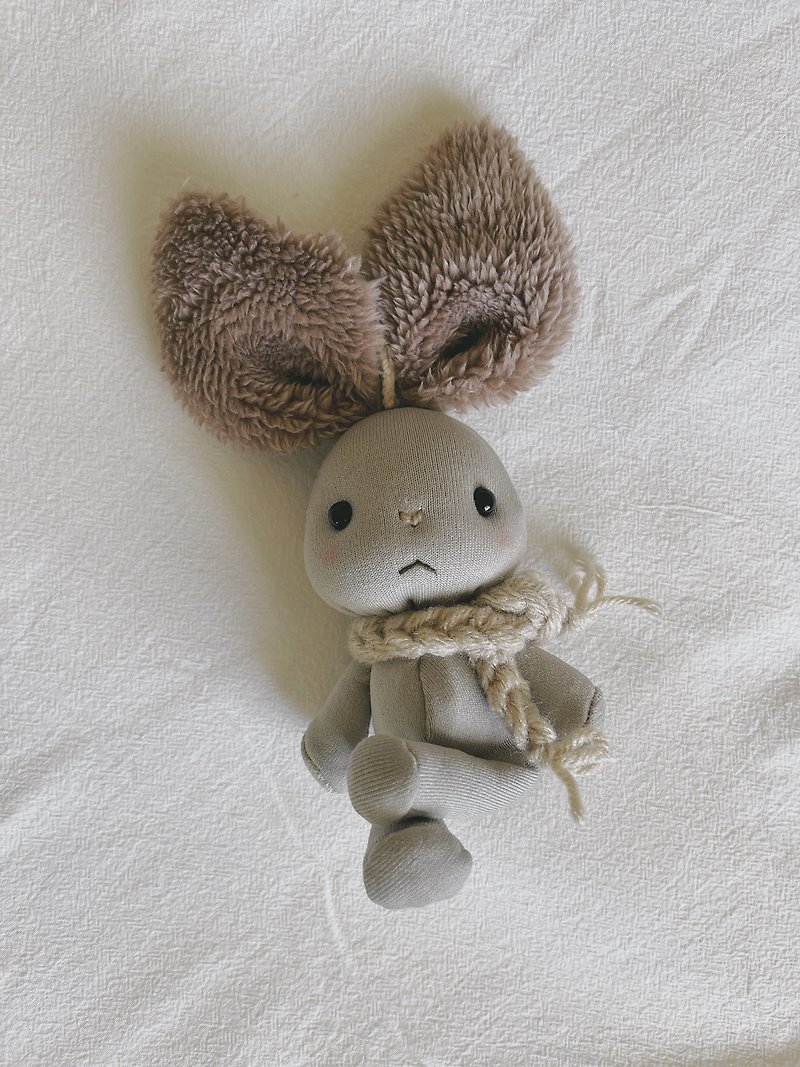 Gray tone texture cute cute rabbit handmade socks socks socks doll - ตุ๊กตา - เส้นใยสังเคราะห์ สีเทา
