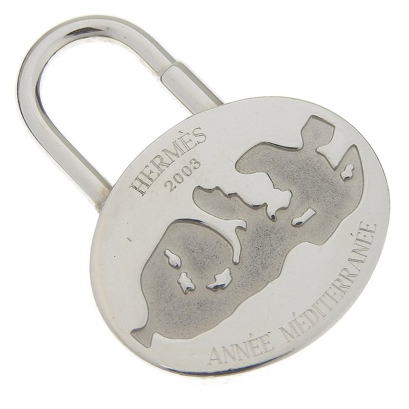 【日本直送】エルメス HERMES 2003 ANNNE MEDITERRANEE カデナ 地中海 金属製 シルバー ユニセックス【中古】 - 吊飾/掛飾 - 其他金屬 銀色