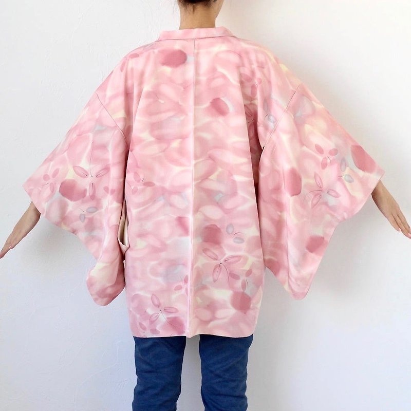 vintage haori, kimono display, Japanese fabric, kimono fabric, pink kimono /2712 - 外套/大衣 - 絲．絹 粉紅色