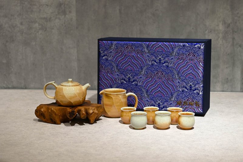 柴燒手工純瓷壺禮盒 柴燒一壺一海六杯禮盒 柴燒壺【臻麟陶藝】 - 茶壺/茶杯/茶具 - 瓷 