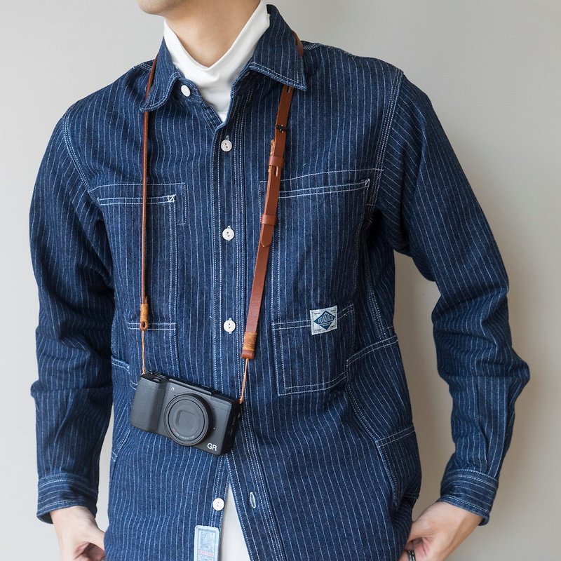 Autumn must-have daily match Japanese trend pocket shirt denim striped shirt denim shirts - Men's Shirts - Cotton & Hemp Blue