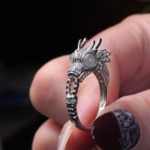 瓔珞珠寶盒 E.L.Jewelry Box 冰種翡翠蛋面龍型戒指 925純銀 | 天然緬甸玉翡翠A貨 | 送禮