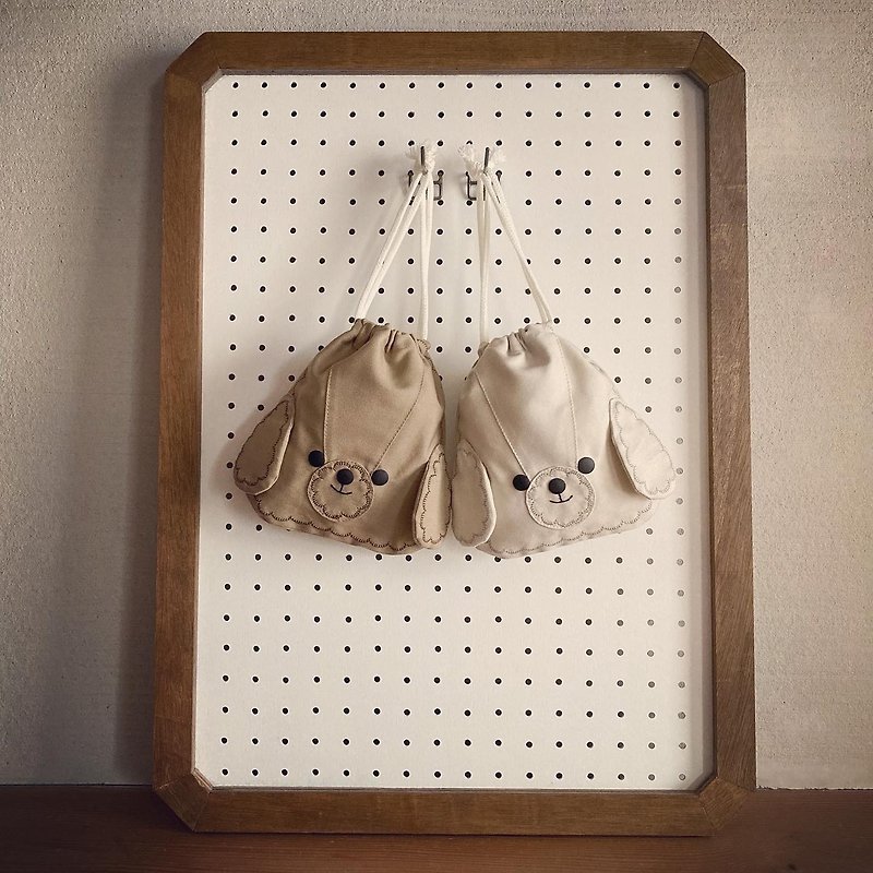 toy poodle drawstring bag - กระเป๋าเครื่องสำอาง - ผ้าฝ้าย/ผ้าลินิน 