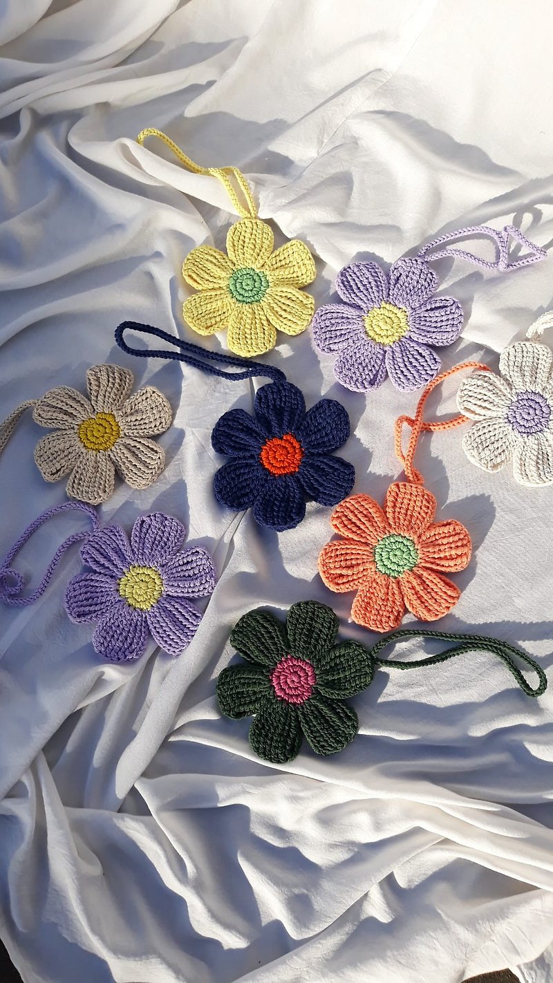 其他材質 鑰匙圈/鑰匙包 多色 - Summer bloom ,Keychain ,Tessel ,Bag's Accessories ,Crochet ,Handmade